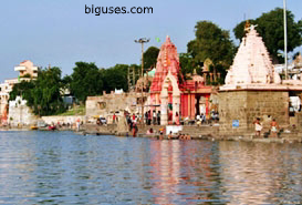Best tourist places to visit in Madhya Pradesh